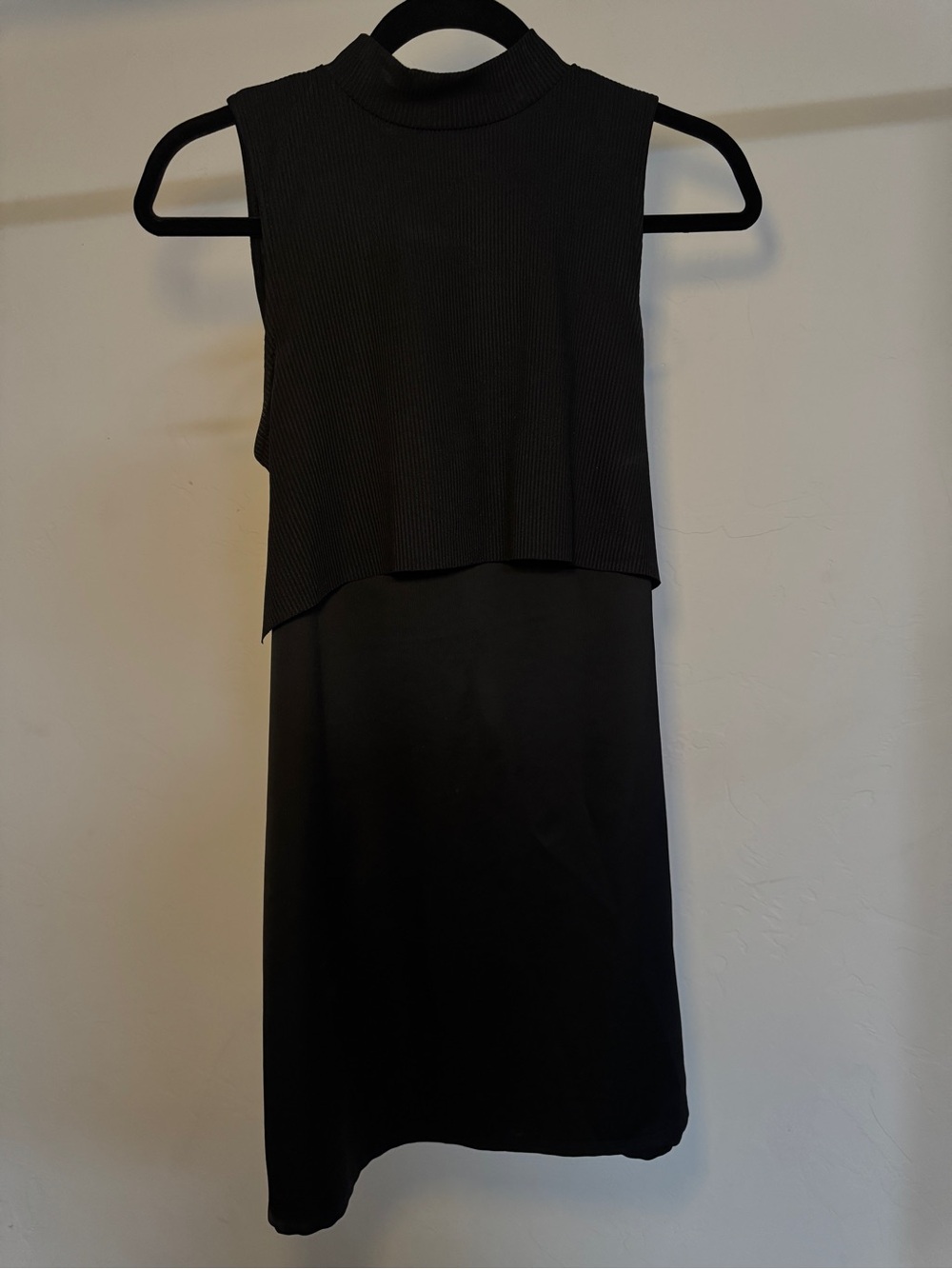 Zara Black Sleeveless Mock-Neck Layered Dress